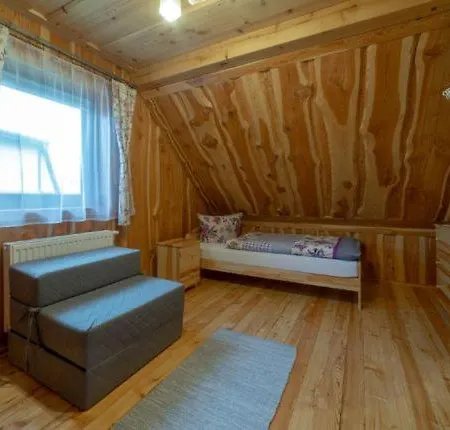 Tatil Evi Pod Laskiem