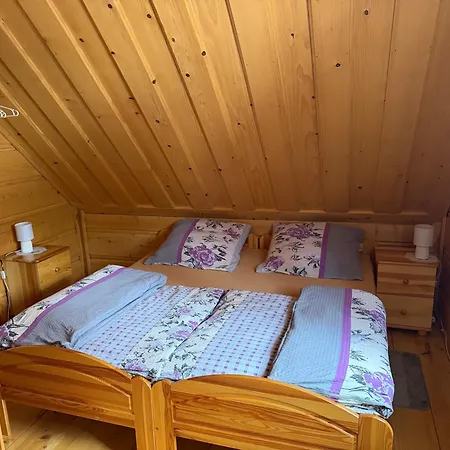 Nyaraló Pod Laskiem *